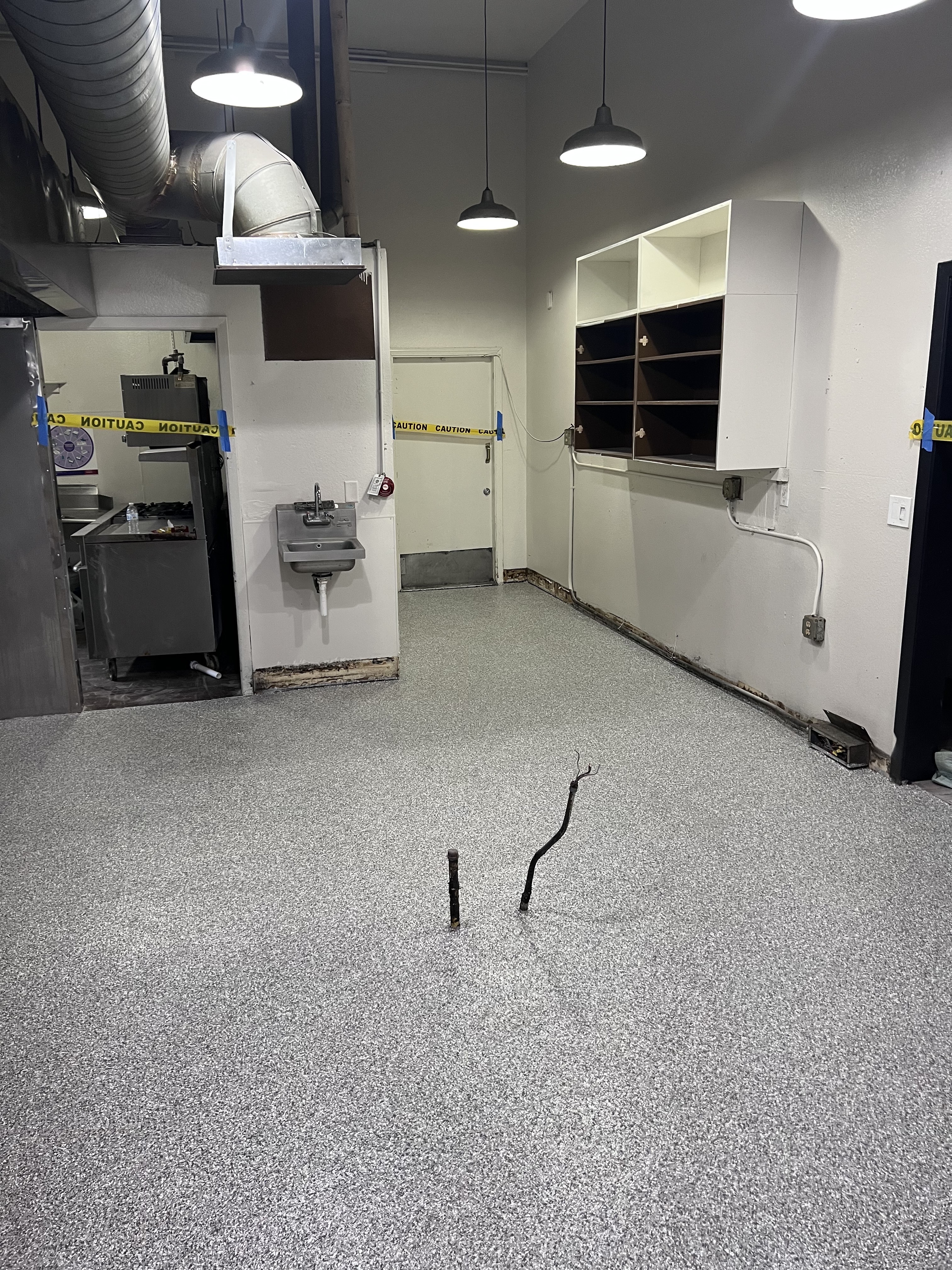 Commercial kitchen floor with gray flake coating